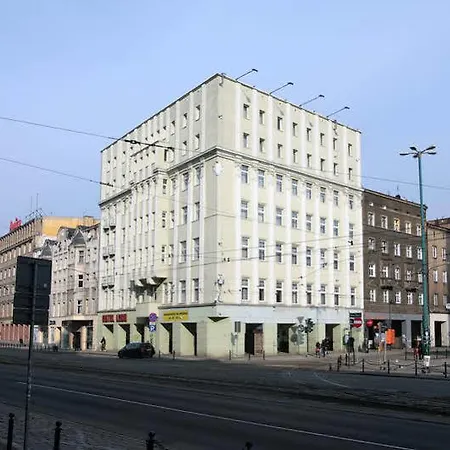 Lech 2* Poznań