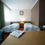Lech Hotel 2*